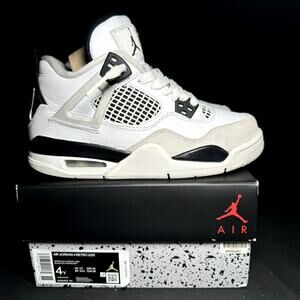 Jordan Retro Sneakers - White and Black